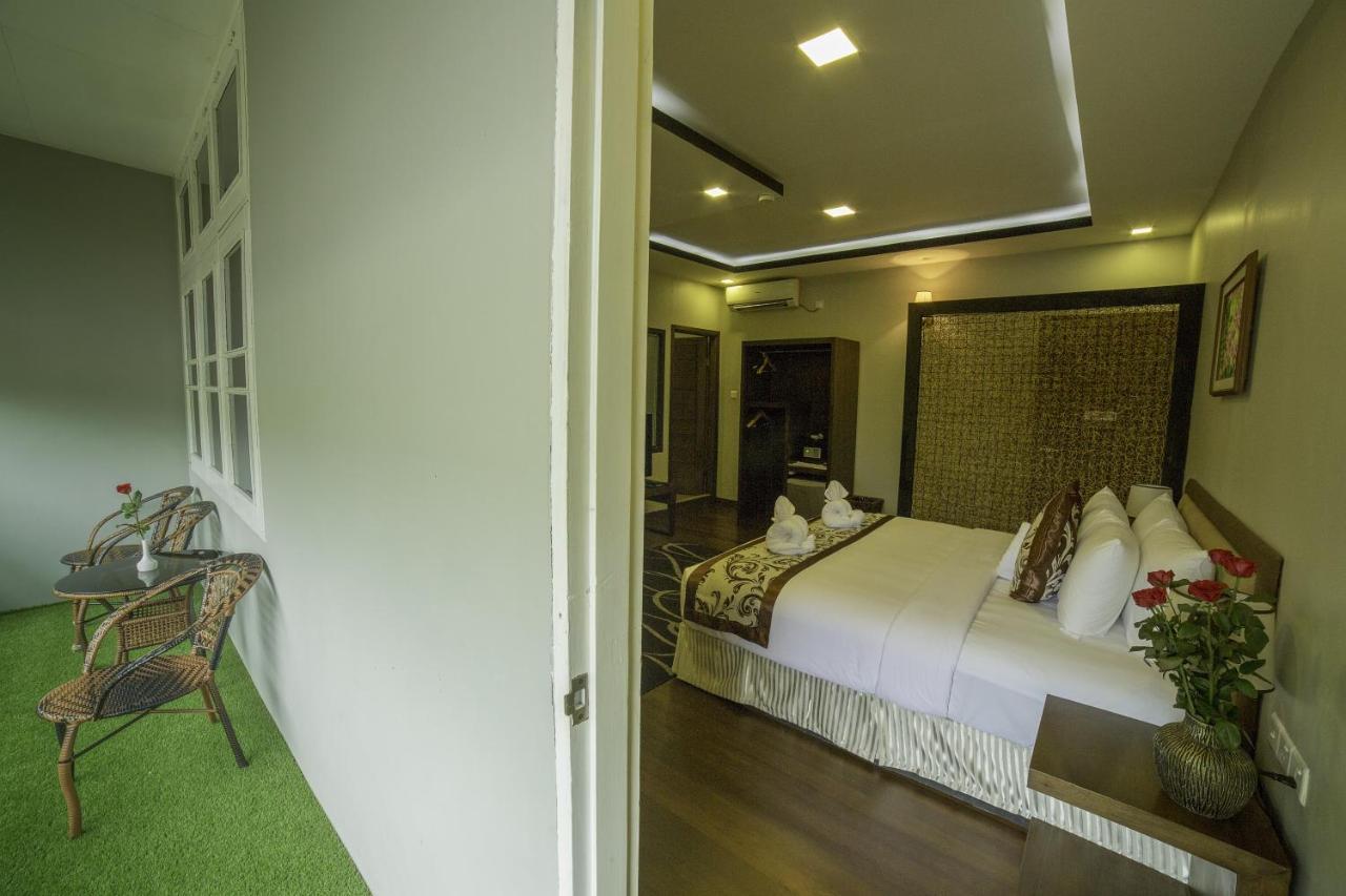 Cloud 10 Boutique Hotel Yangon Luaran gambar