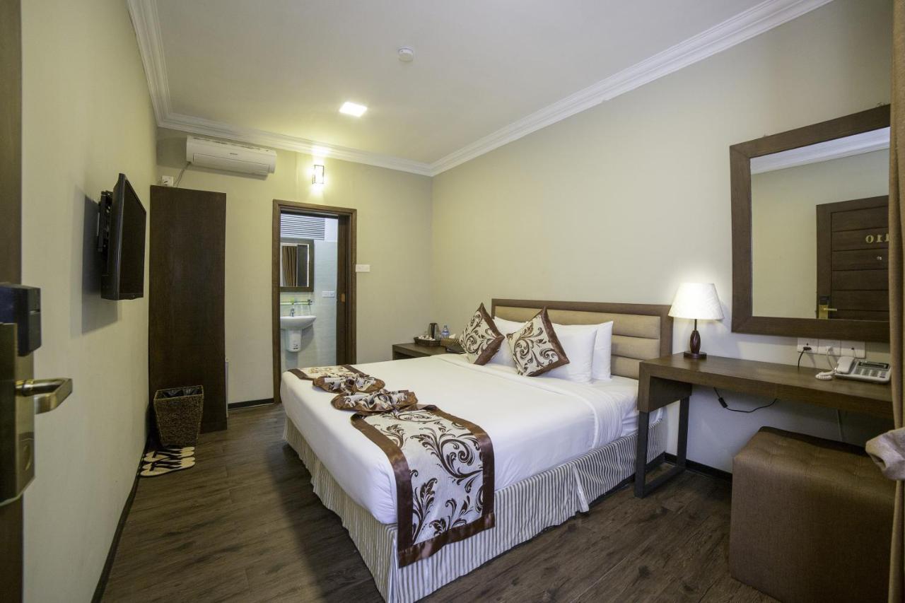 Cloud 10 Boutique Hotel Yangon Luaran gambar